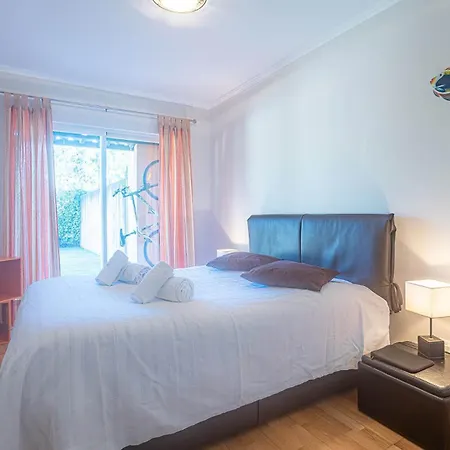 Ciprestes * Aroeira (Setubal)