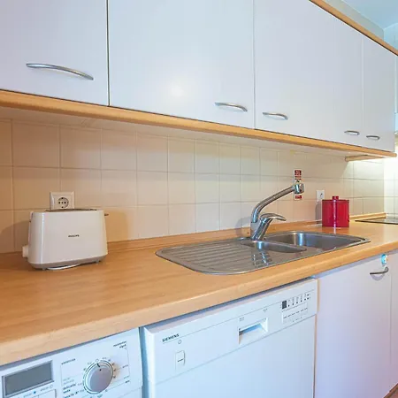 Ciprestes Appartement Aroeira (Setubal)